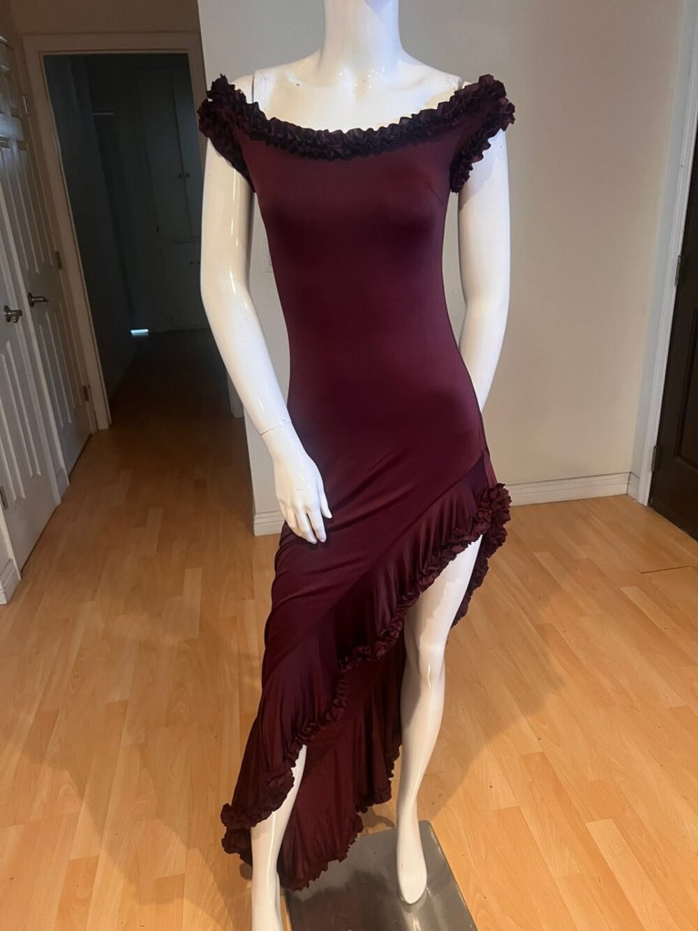 $170 MESHKI ARIELLE OFF SHOULDER RUFFLE TRIM DRESS SIZE S SMALL